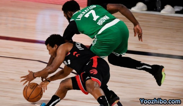 <a href=/lanqiugengduo/raptors/ target=_blank class=infotextkey>猛龙</a>绝杀<a href=/lanqiugengduo/celtics/ target=_blank class=infotextkey>凯尔特人</a>大比分1-2落后！