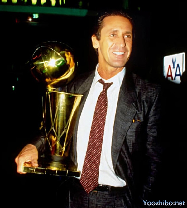 帕特-莱利：1989-90赛季的NBA最佳教练与<a href=/lanqiugengduo/lakers/ target=_blank class=infotextkey>湖人</a>王朝的缔造者